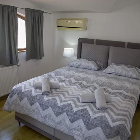 Apartmani Kamelia Mostar Eksteriør billede